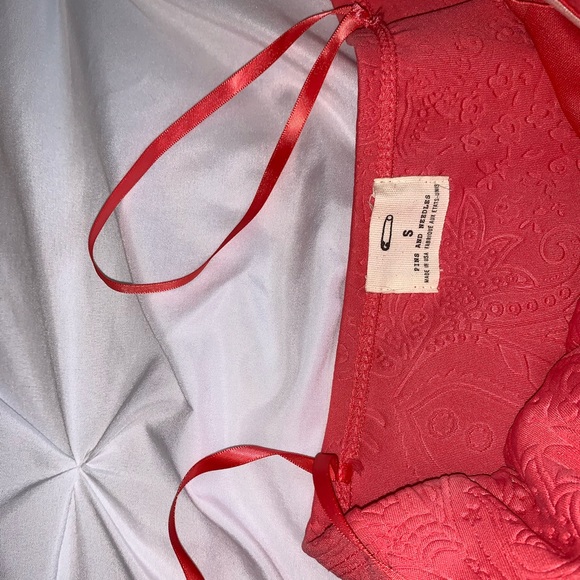 Pins and needles (UO) strapless top - Picture 8 of 9